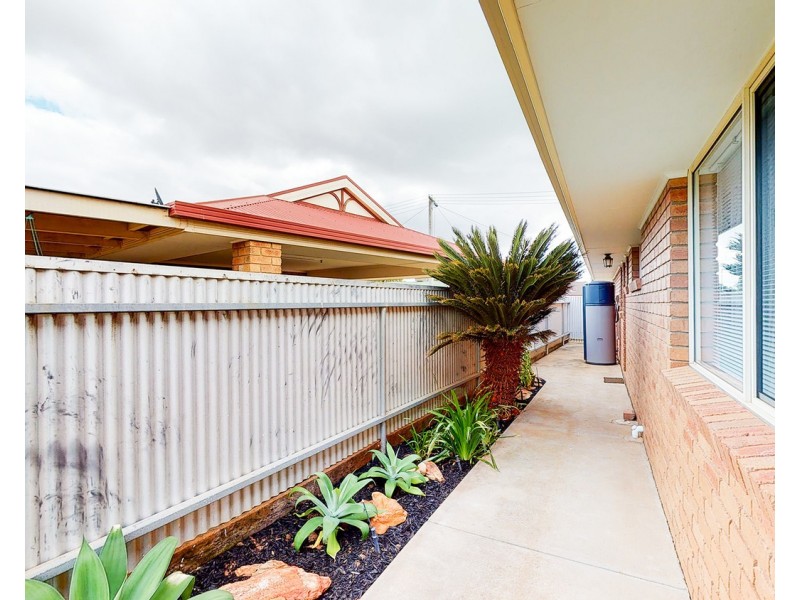 12 Barwick Court, Swan Hill VIC 3585