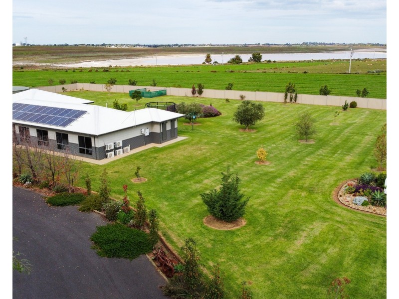 145 Long Lake Road, Lake Boga VIC 3584