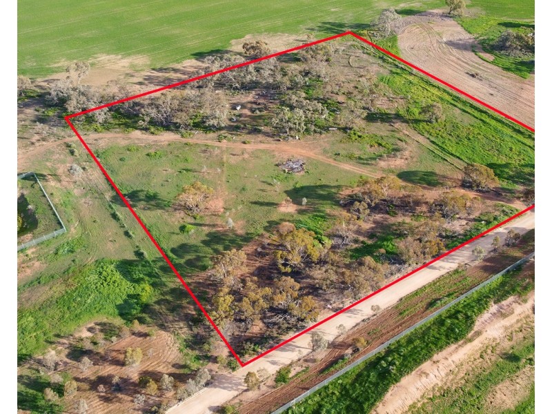 77 Donald Street, Nyah West VIC 3595