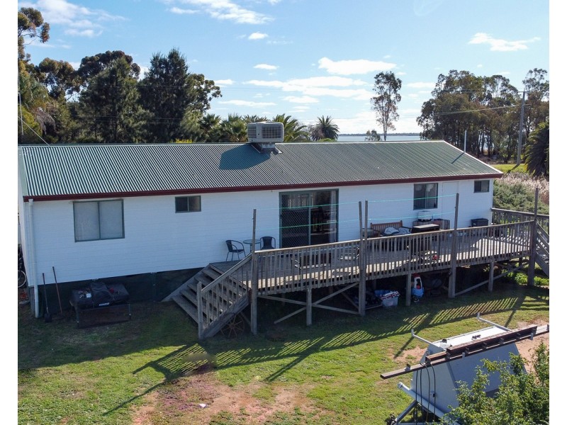 38 Hayes Road, Lake Boga VIC 3584