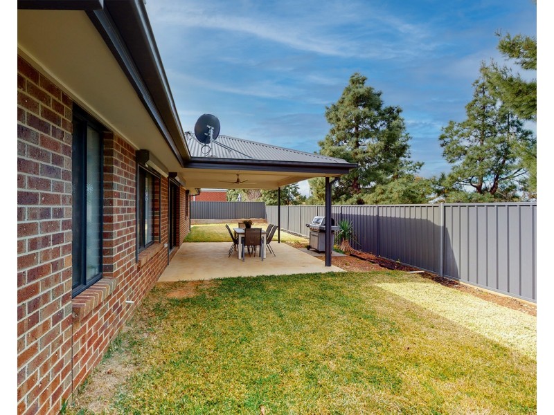 29 Acacia Street, Swan Hill VIC 3585