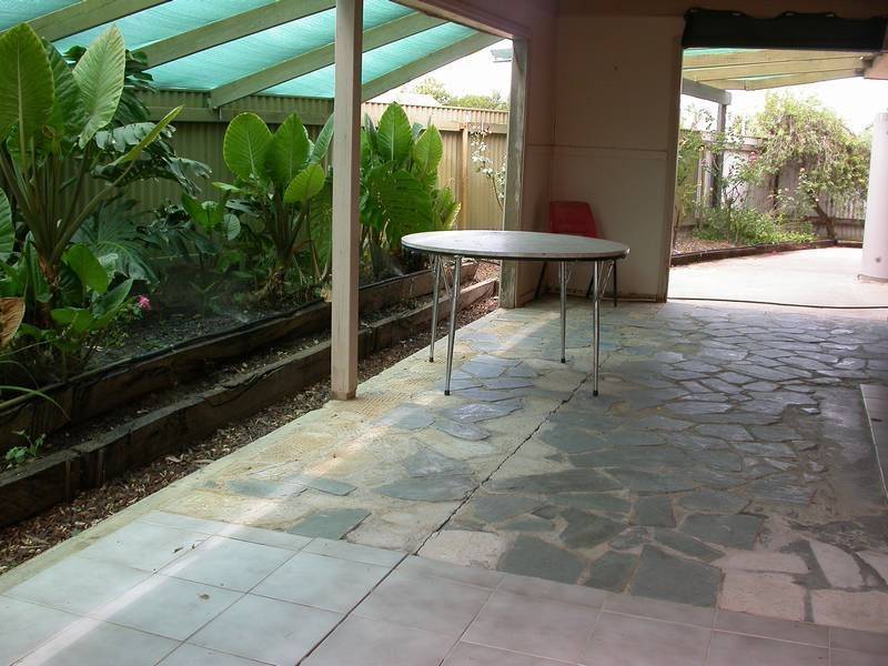 9 Ledwidge Court, Swan Hill VIC 3585