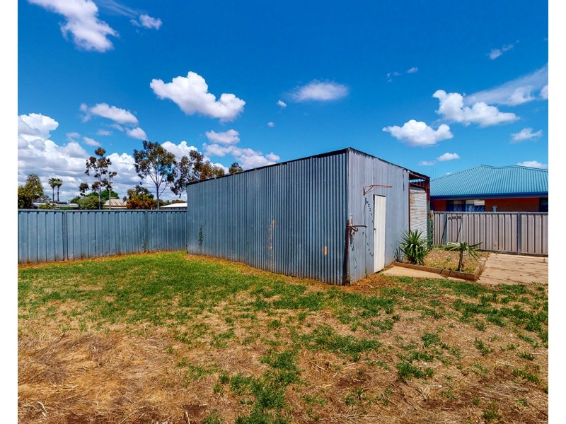7 Bruton Grove, Swan Hill VIC 3585