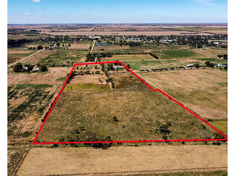 38 Barbour Lane, Nyah West VIC 3595