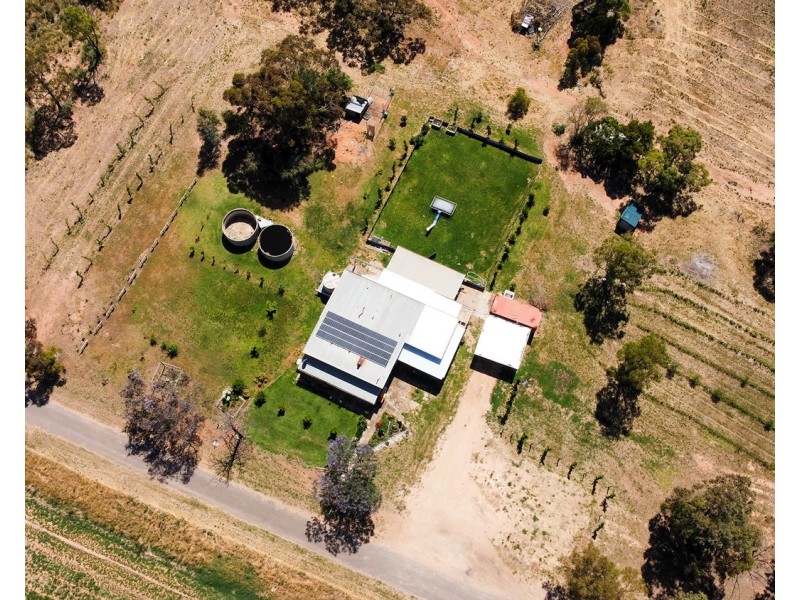 38 Barbour Lane, Nyah West VIC 3595