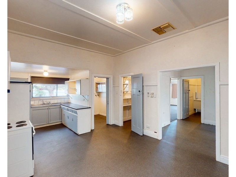 192 Westblade Avenue, Kerang VIC 3579