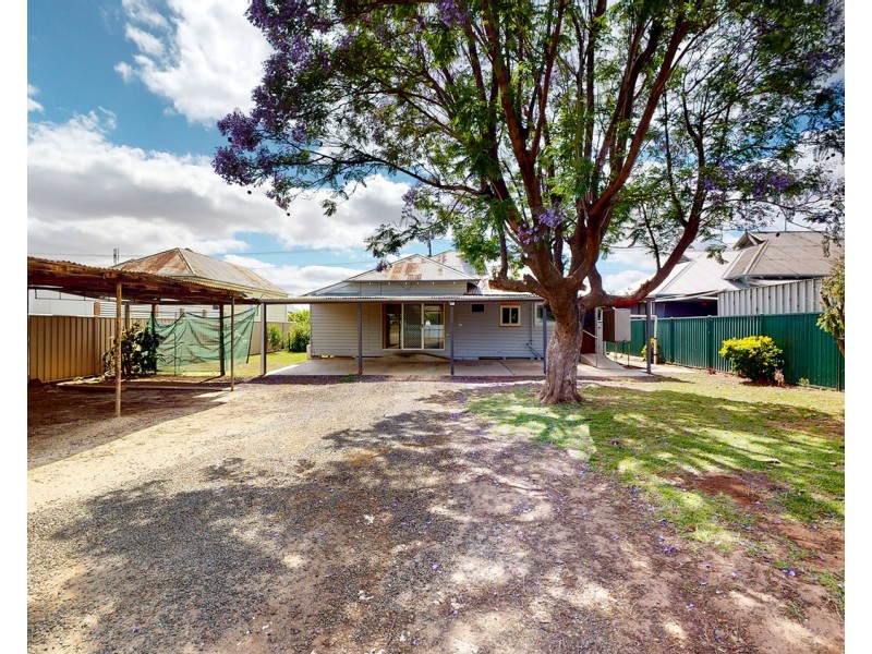 192 Westblade Avenue, Kerang VIC 3579