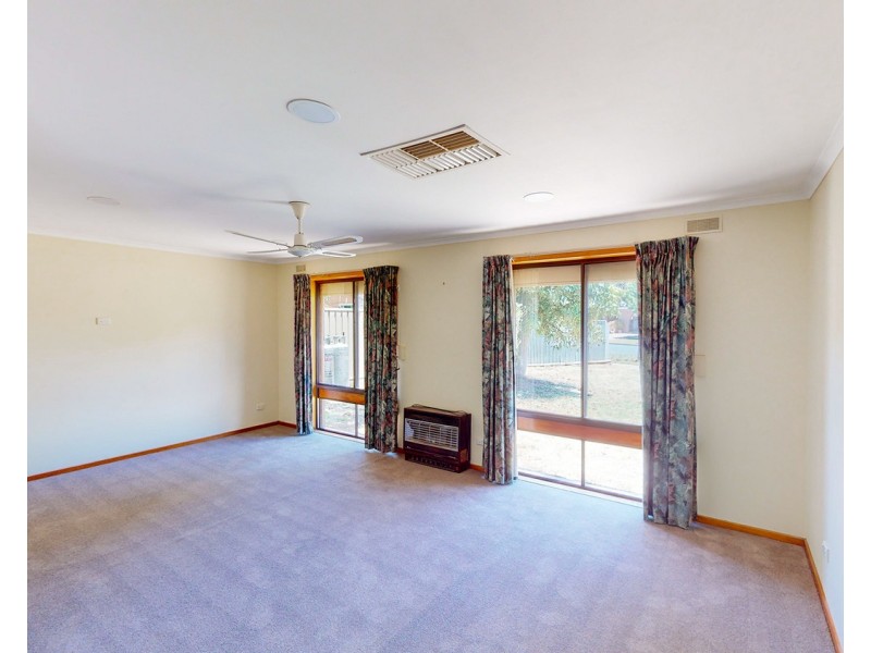 15 Kima Street, Swan Hill VIC 3585