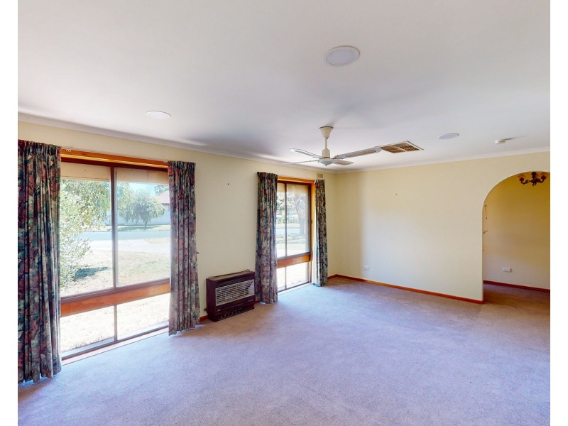 15 Kima Street, Swan Hill VIC 3585
