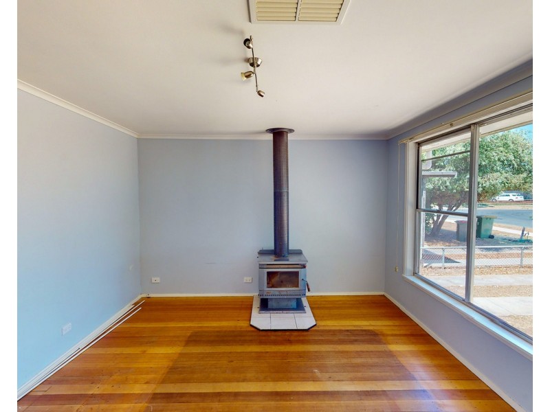 17 McCann Crescent, Kerang VIC 3579