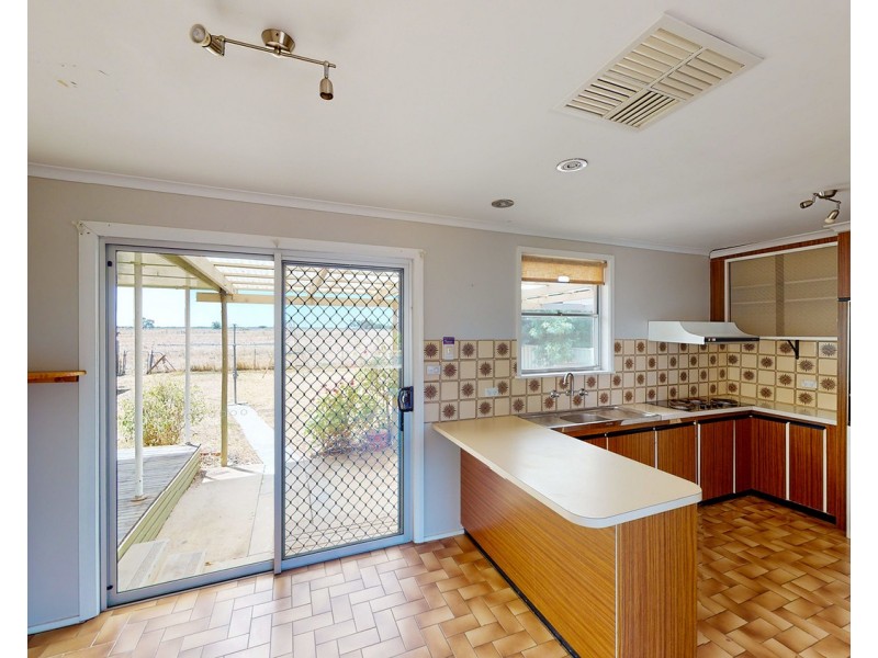 17 McCann Crescent, Kerang VIC 3579