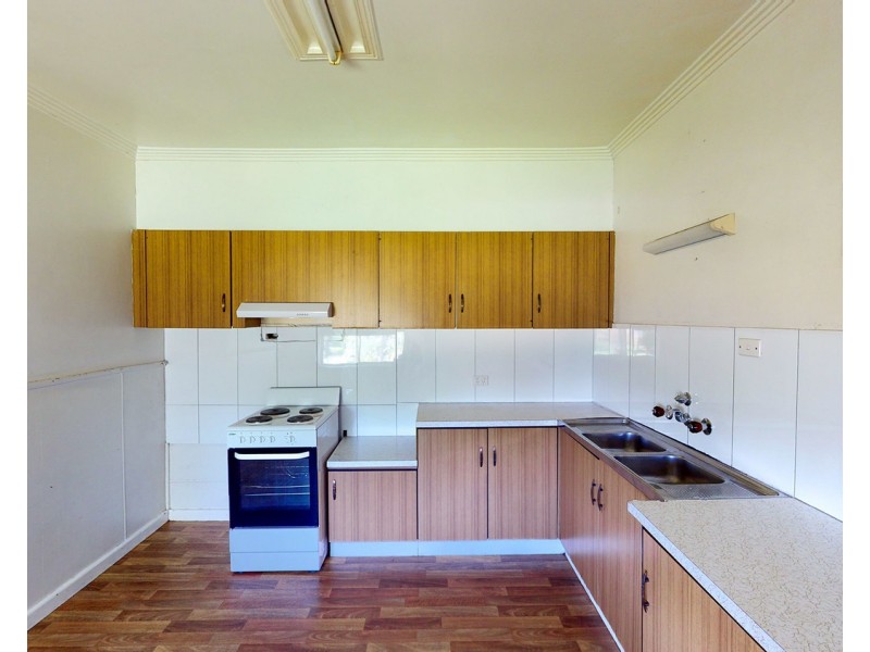 27 Andrew Street, Kerang VIC 3579