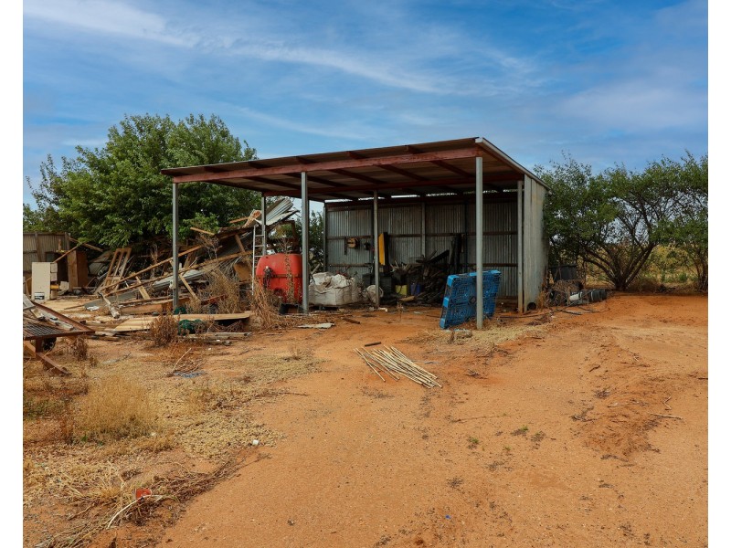 67 Hobson Road, Nyah West VIC 3595