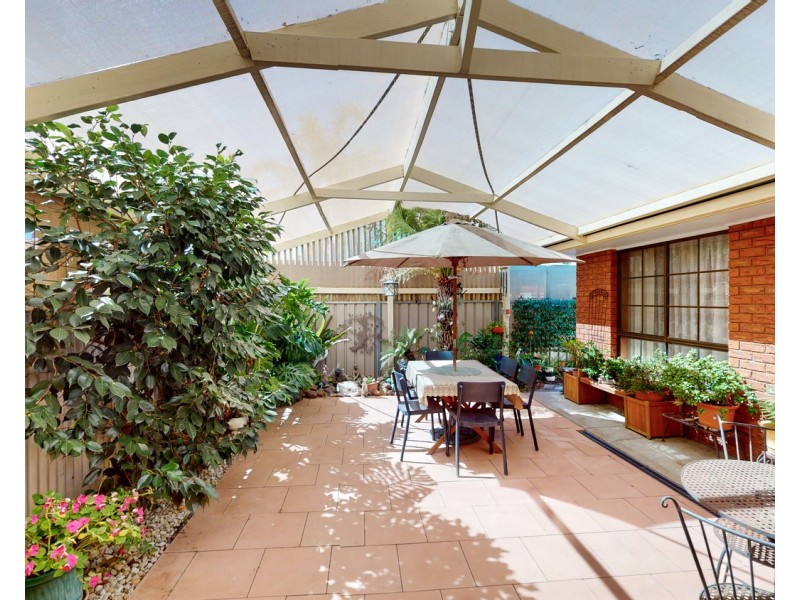 2 Lena Close, Swan Hill VIC 3585