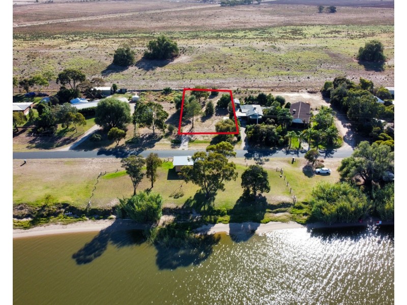 455 Lakeside Drive, Lake Boga VIC 3584