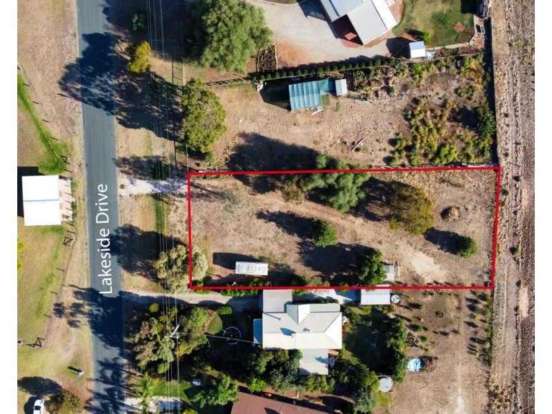 455 Lakeside Drive, Lake Boga VIC 3584