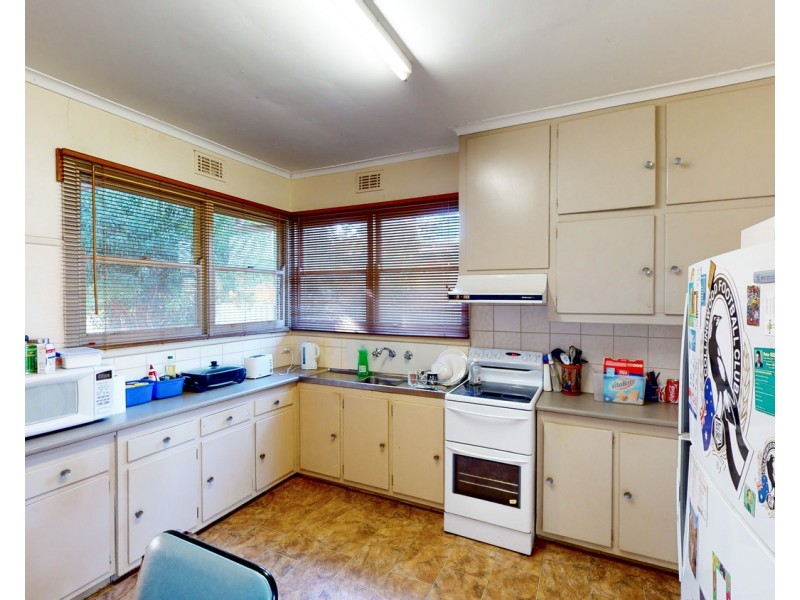 15 Burton Street, Swan Hill VIC 3585