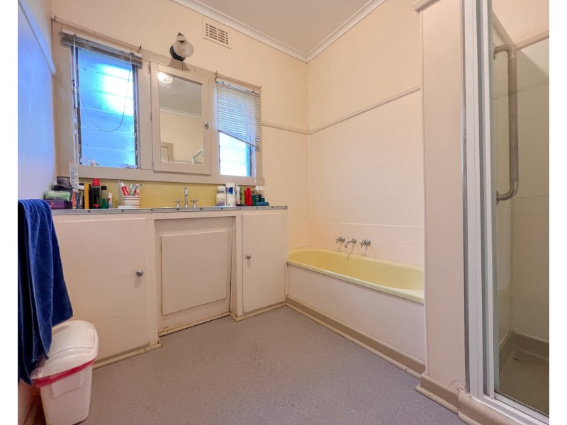 15 Burton Street, Swan Hill VIC 3585