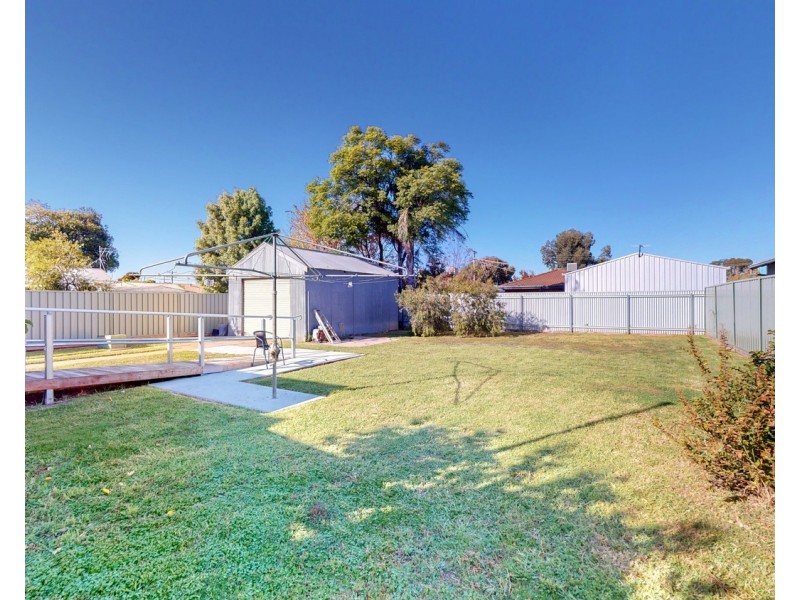 15 Burton Street, Swan Hill VIC 3585