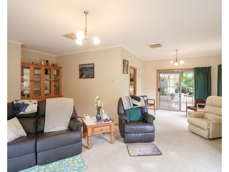 24 Gillespie Street, Swan Hill VIC 3585