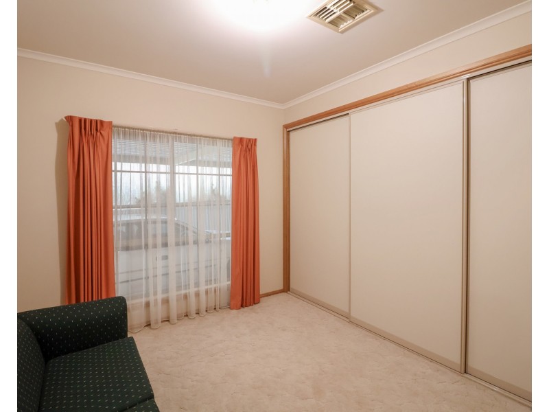 24 Gillespie Street, Swan Hill VIC 3585