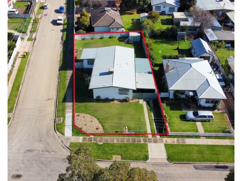 144 Thurla Street, Swan Hill VIC 3585