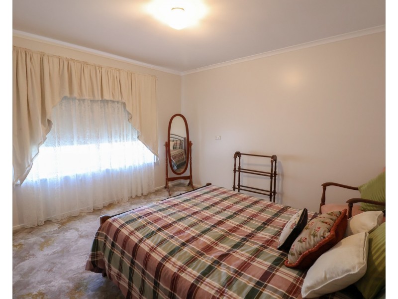 144 Thurla Street, Swan Hill VIC 3585