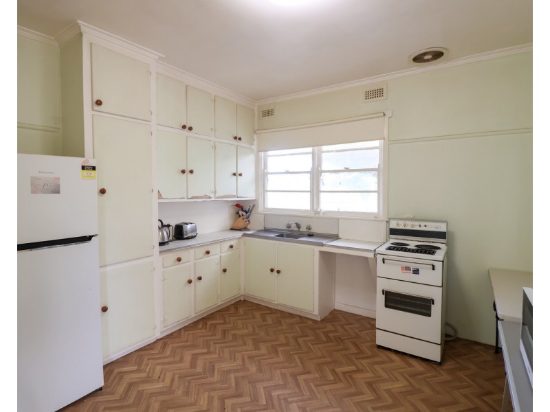 58 Marraboor Street, Lake Boga VIC 3584