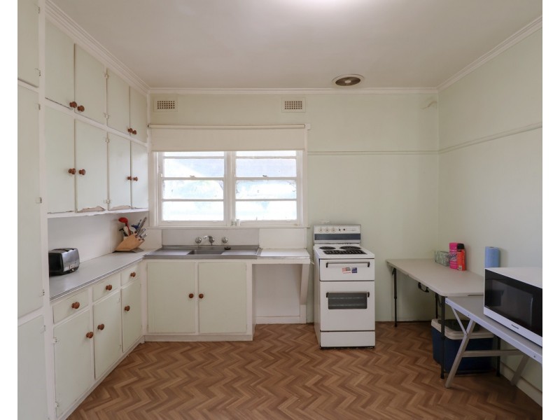 58 Marraboor Street, Lake Boga VIC 3584