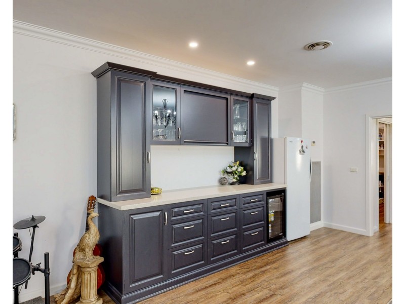 2 Cedar Court, Swan Hill VIC 3585