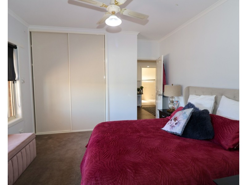 2 Cedar Court, Swan Hill VIC 3585