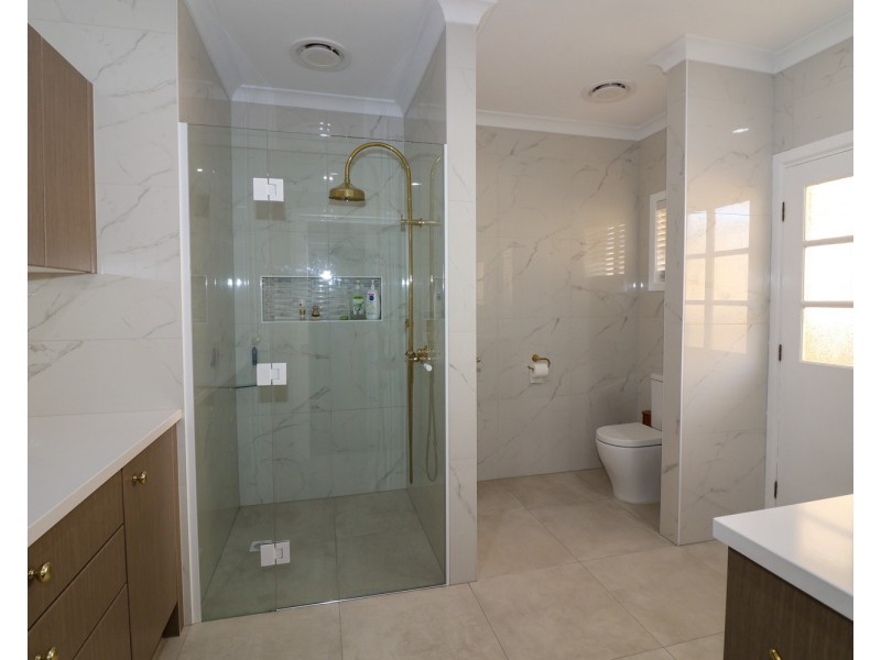 2 Cedar Court, Swan Hill VIC 3585