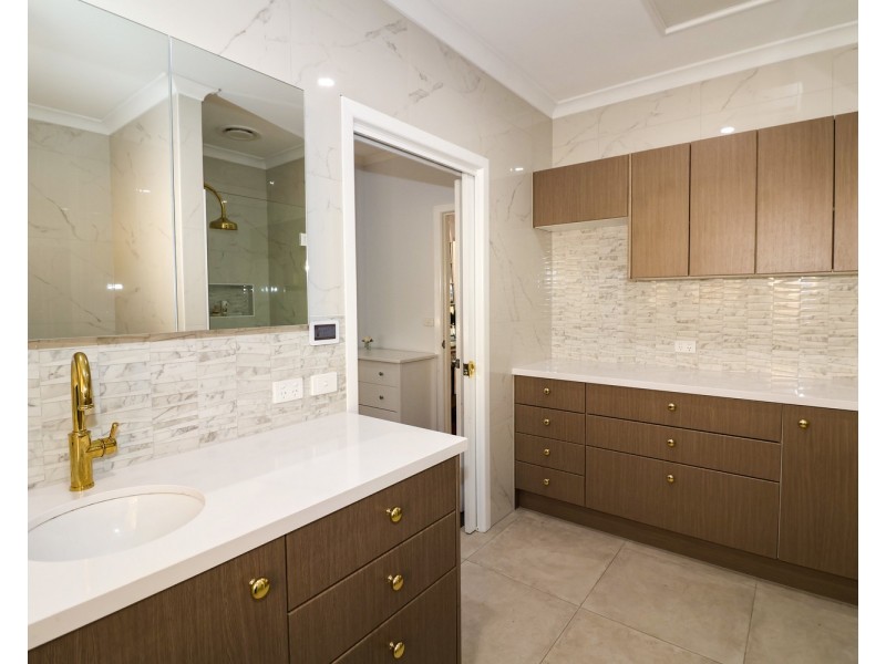 2 Cedar Court, Swan Hill VIC 3585