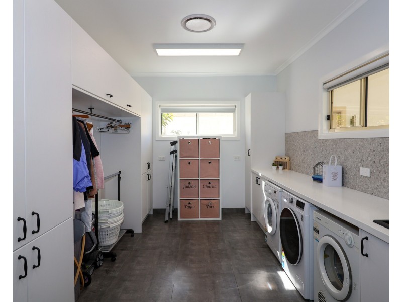 2 Cedar Court, Swan Hill VIC 3585