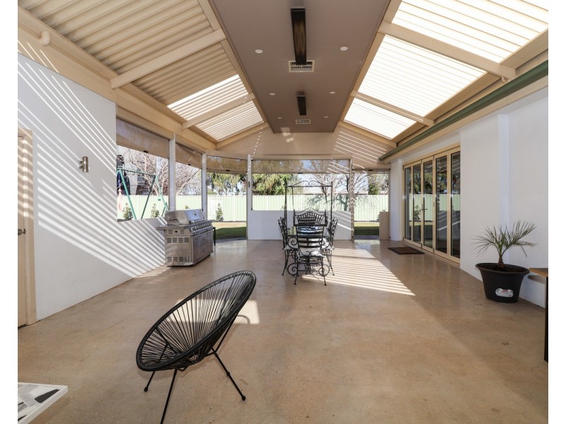 2 Cedar Court, Swan Hill VIC 3585