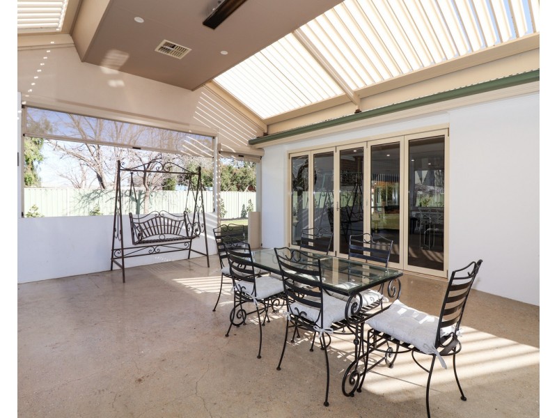 2 Cedar Court, Swan Hill VIC 3585