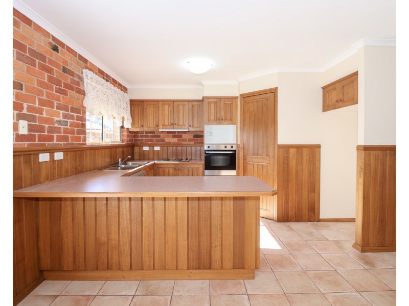 3/74 Stradbroke Avenue, Swan Hill VIC 3585