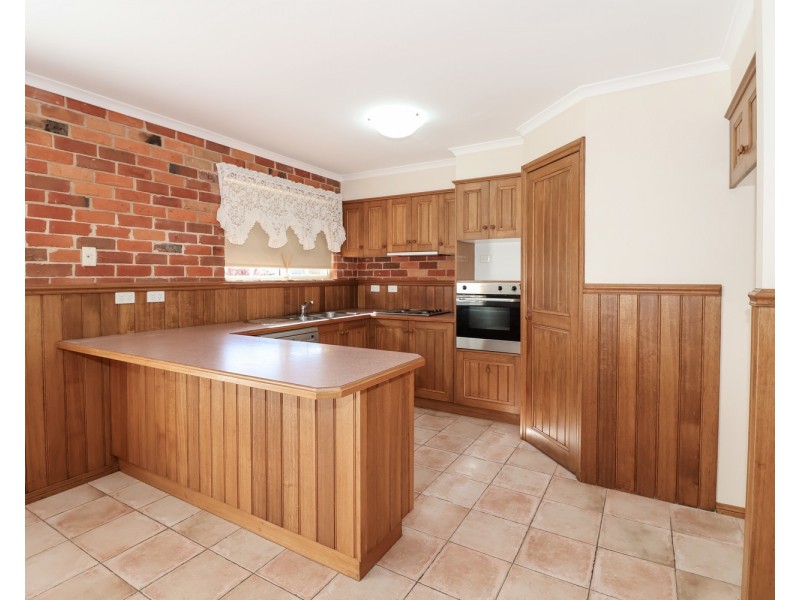 3/74 Stradbroke Avenue, Swan Hill VIC 3585