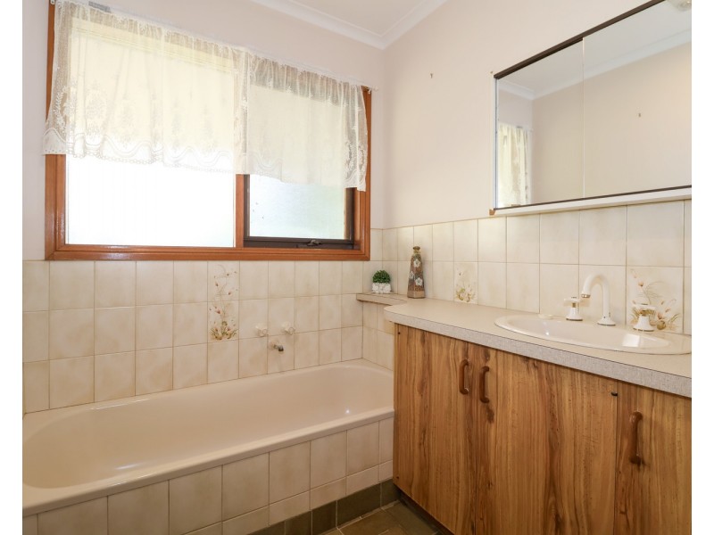 18 Watchupga Road, Culgoa VIC 3530