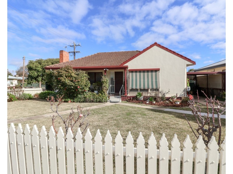 52 Murlong Street, Swan Hill VIC 3585