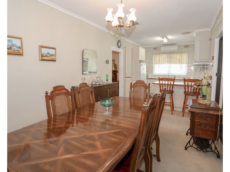 52 Murlong Street, Swan Hill VIC 3585