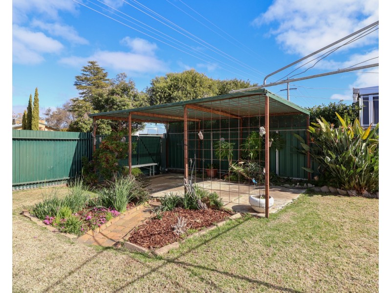 52 Murlong Street, Swan Hill VIC 3585