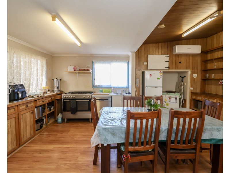 84 Stradbroke Avenue, Nyah VIC 3594