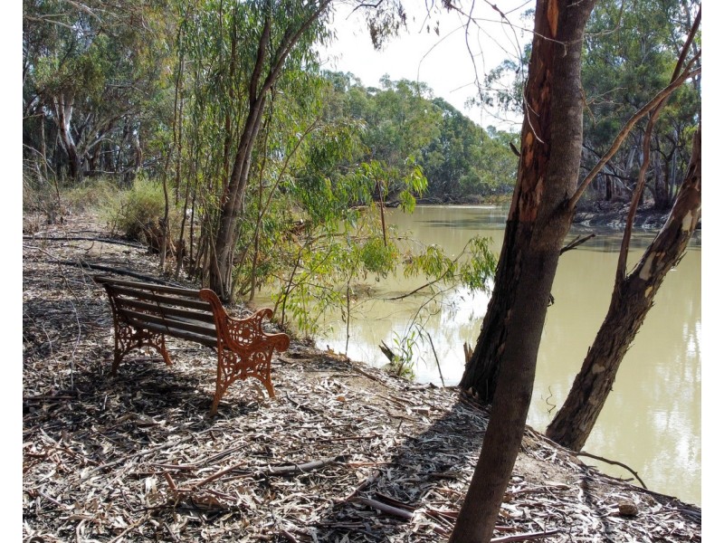 156 Lower Loddon Road, Kerang VIC 3579