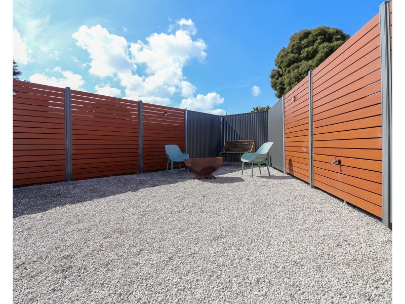 6 Wilkins Grove, Swan Hill VIC 3585