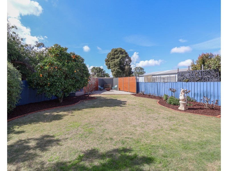 6 Wilkins Grove, Swan Hill VIC 3585