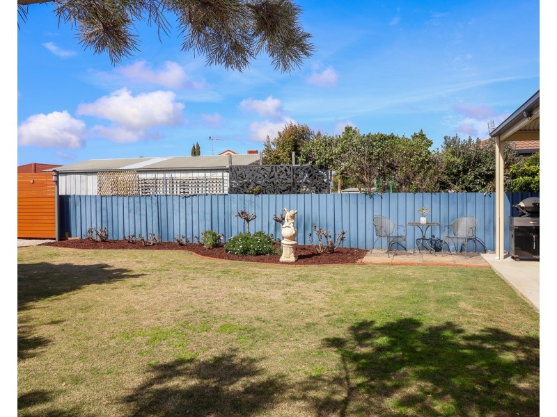 6 Wilkins Grove, Swan Hill VIC 3585