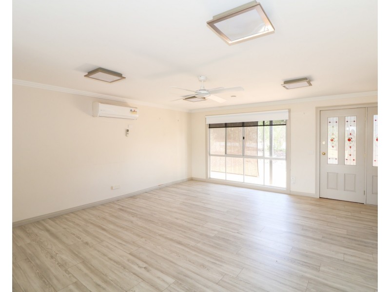 122 Stradbroke Avenue, Nyah VIC 3594