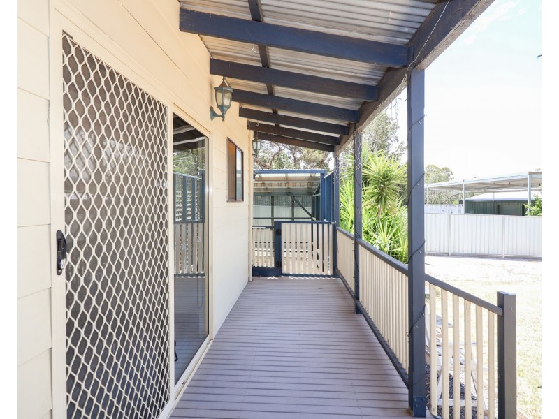 122 Stradbroke Avenue, Nyah VIC 3594