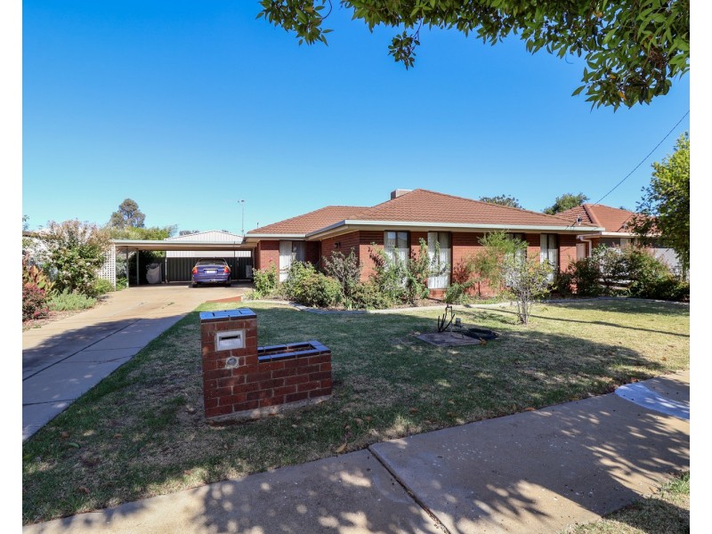 16 Logan Street, Swan Hill VIC 3585